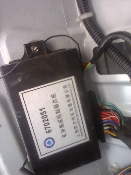 Блок керування склопідйомниками SMA C81  2008 1.5 Бензин 