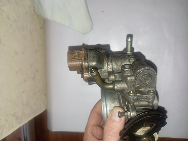 Клапан холостого хода Mitsubishi Colt  1997 хэтчбек 1.3 Бензин Киев