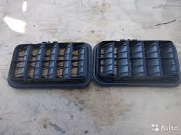 Воздушный клапан в багажник правый 4e0819181 Audi A8 D4 2012 г.  4.2 л бензин Ровно