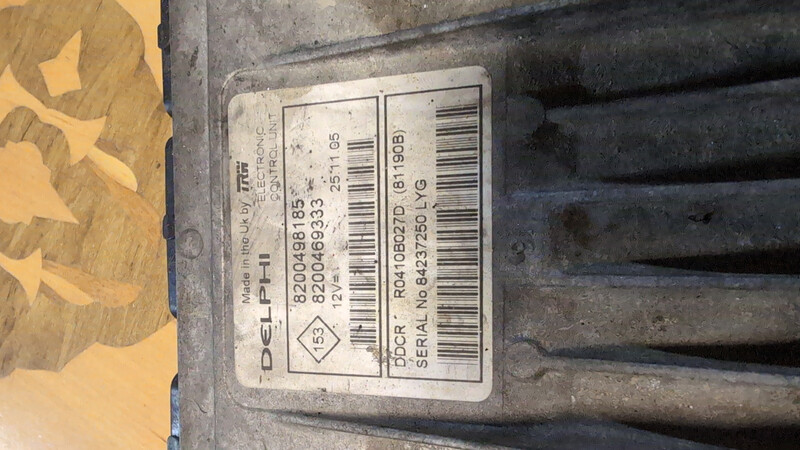 Електронний блок керування двигуном 8200498185   Renault Kangoo