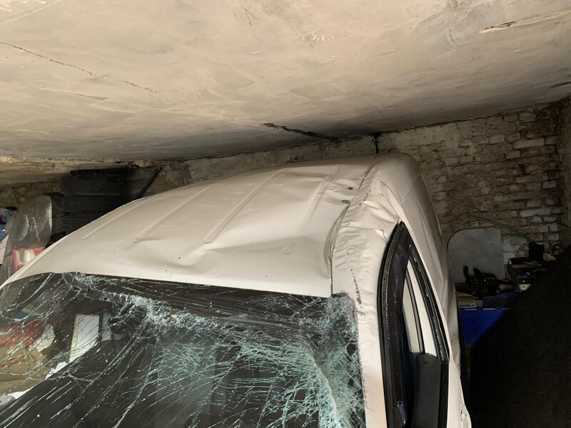 Кузов с дверями Volkswagen Caddy 3  2012 1.9 Бензин Киев