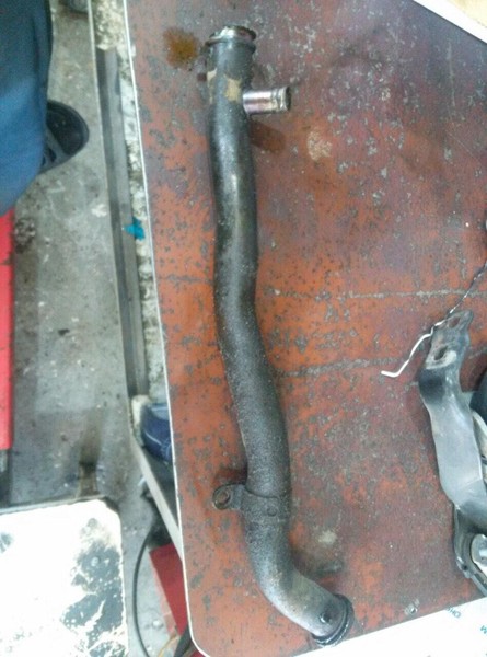 Трубка от водяной помпы до термостата Honda Accord  1990 2.0 Бензин Киев