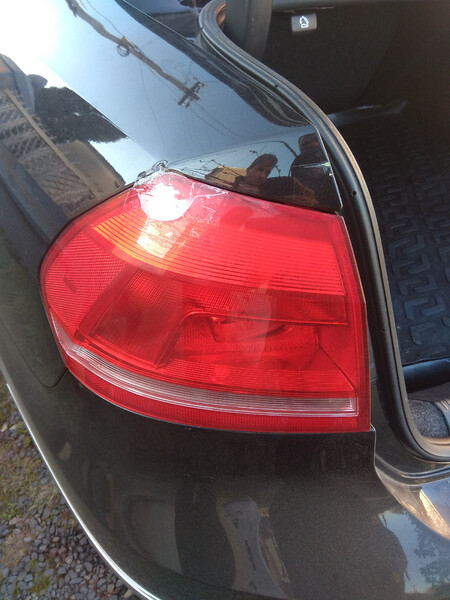 Задний левый фонарь Volkswagen Passat B7  2013 2.0 Дизель Тячев