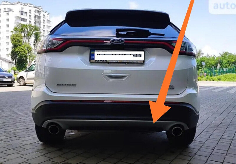 Нижняя накладка заднего бампера (серебряная вставка) Ford Edge SEL 2018 2.0 Бензин Новомосковск