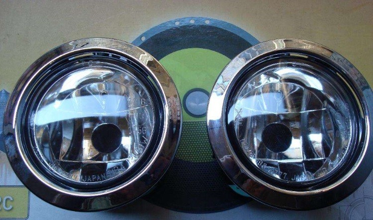 Протитуманна фара Subaru Impreza  2004 1.6 Бензин 