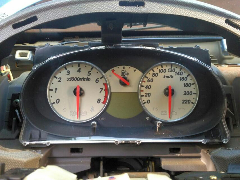 Панель приладів Nissan Micra K12  2007 хетчбек 1.4 Бензин 