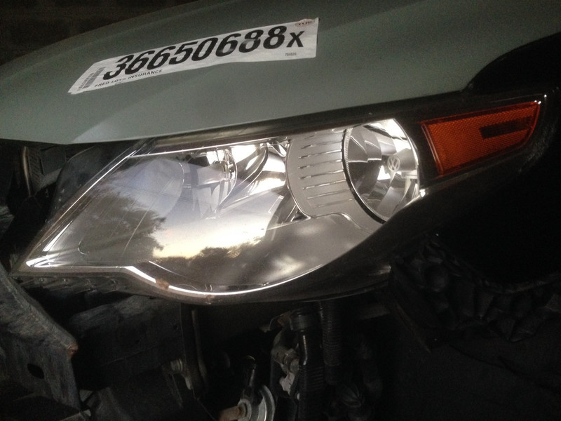 Фари передні Volkswagen Passat CC 2010 р.  2.0 л бензин Маріуполь