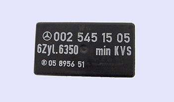 Реле бензонасоса 0025451505   Mercedes E-Class