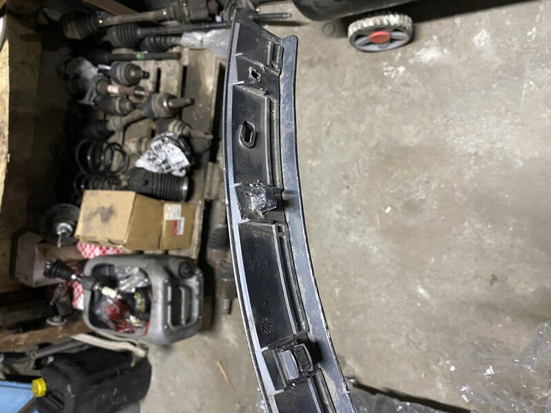 Передня арка Audi Q7 2018 р.  3.0 л бензин Буча