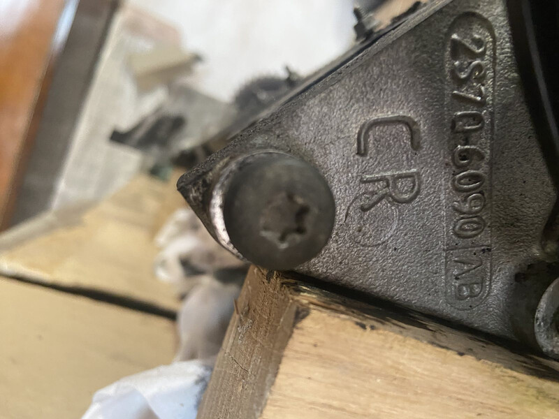 ГБЦ Ford Mondeo 3 купе 2002 г.  2.0 л дизель