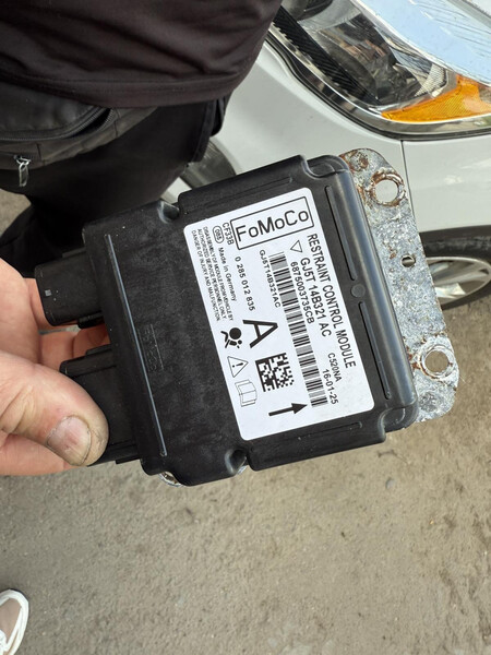 Блок SRS Ford Escape  2017 2.0 Бензин Кривой Рог