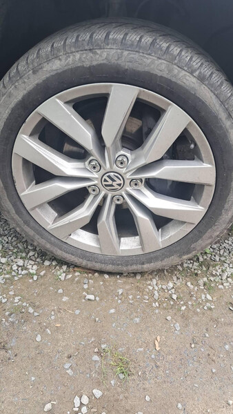 Диск литой Volkswagen Touareg  2014 2.0 Бензин Львов