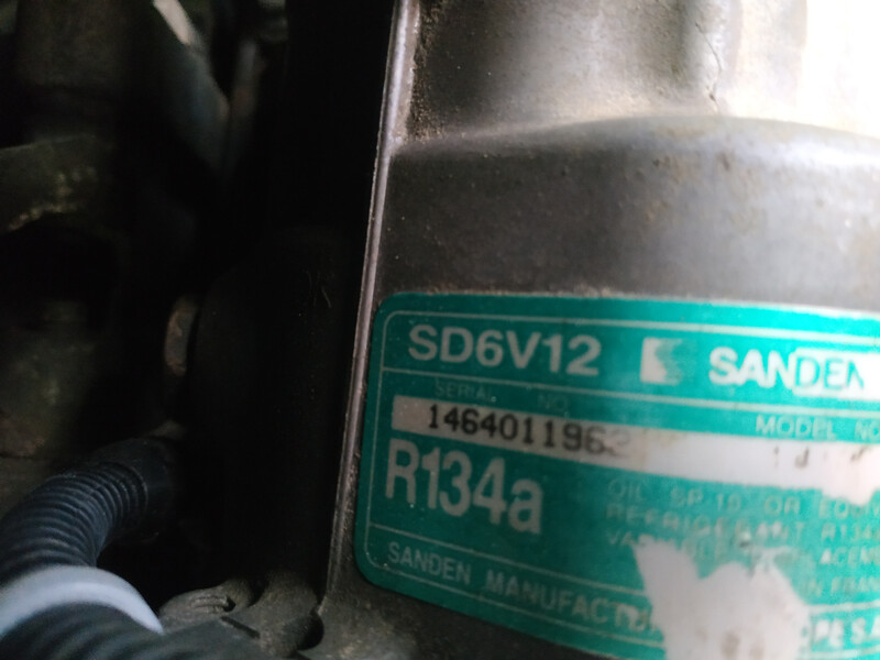 Компрессор кондиционера Peugeot 206  2000 хэтчбек 1.6 Бензин Черкассы