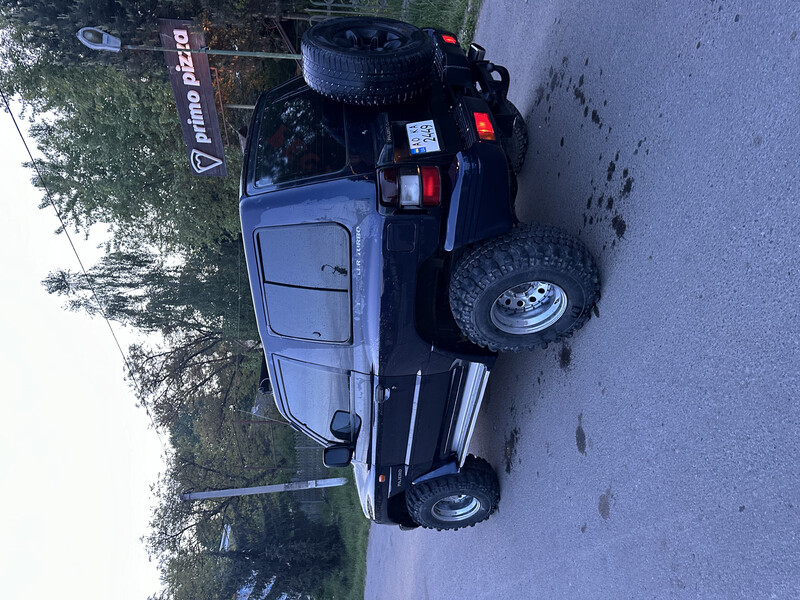 Накладка на стоп Mitsubishi Pajero  2002 2.5 Дизель Тересва