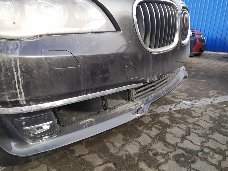 Решетка бампера нижняя правая BMW 7 Series F01 2014 3.0 Бензин Львов