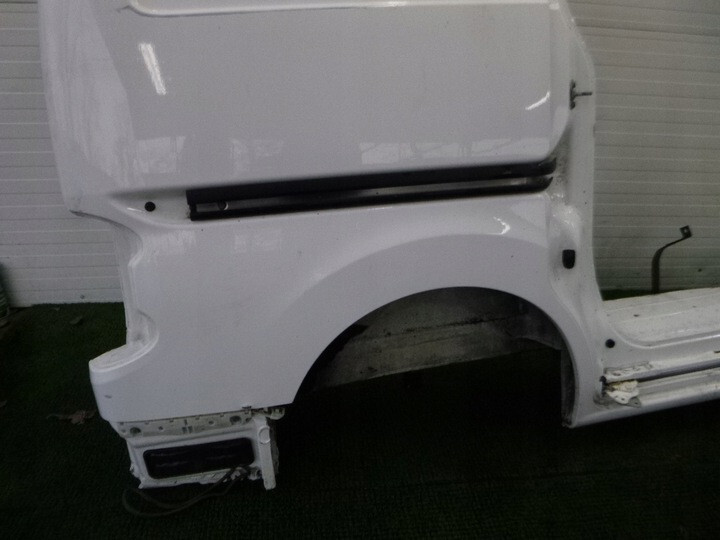 Задняя правая четверть Nissan NV200  2014 1.5 Дизель Кременчуг