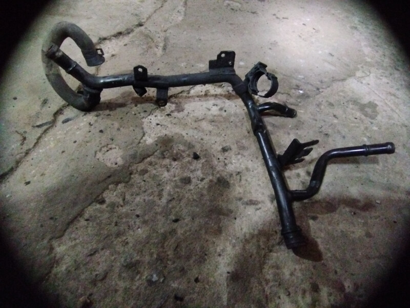 Трубка охолодження Volkswagen Golf 4  2002 хетчбек 1.9 Дизель Васильків