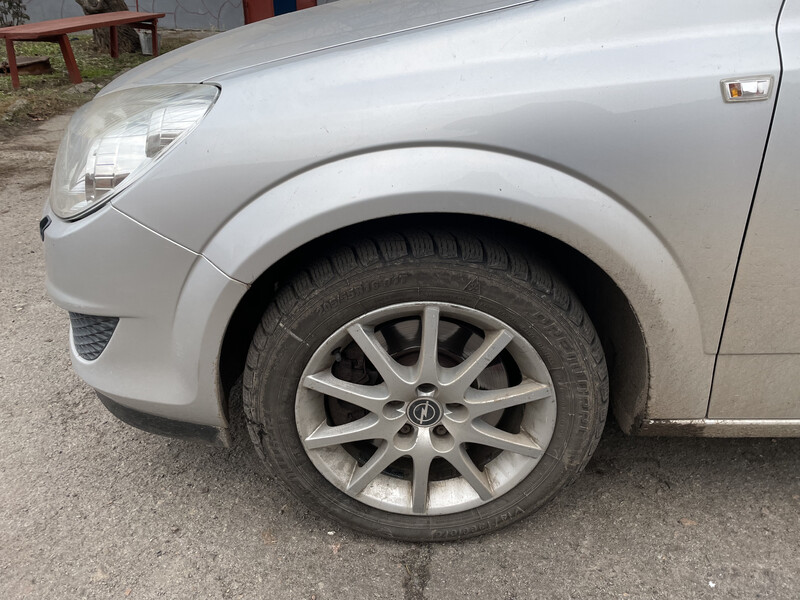 Диск литой Opel Astra хэтчбек 2008 г.  1.9 л дизель