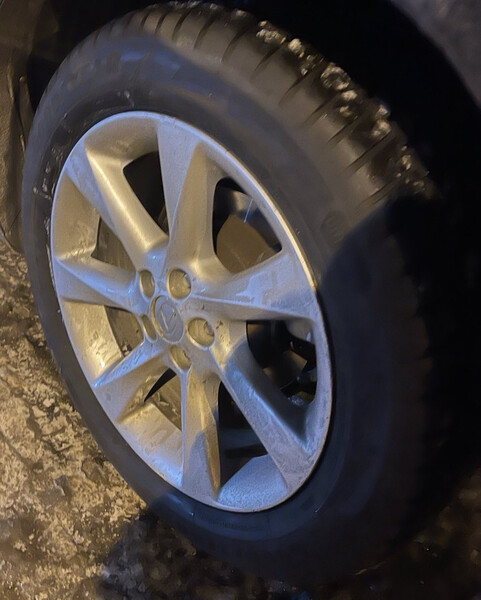 Диск литий Lexus RX 2011 р.  3.5 л бензин