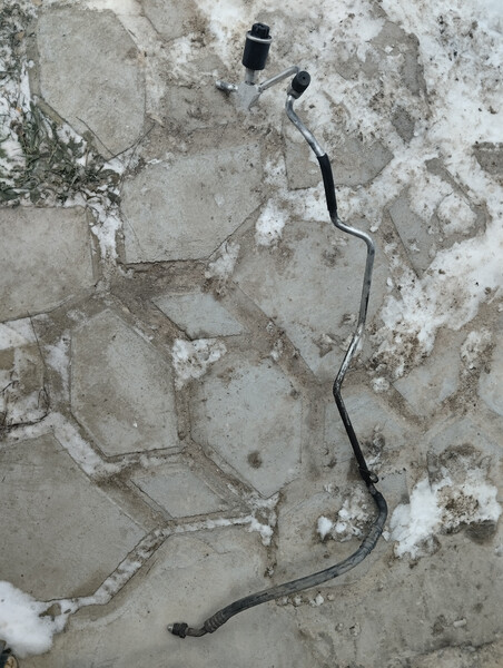 Трубка кондиционера Volkswagen T4 (Transporter)  2002 2.5 Дизель 