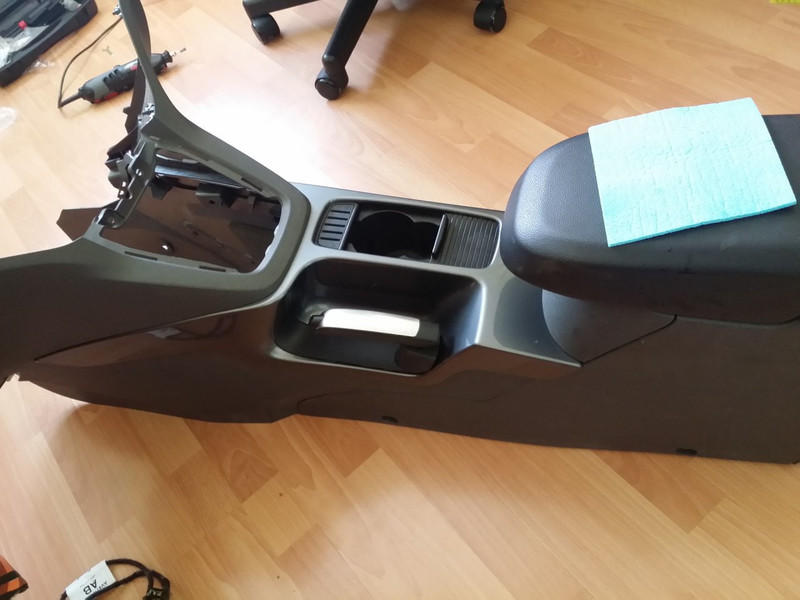 Центральная консоль Ford C-Max  2007 универсал 1.8 Дизель Павлоград