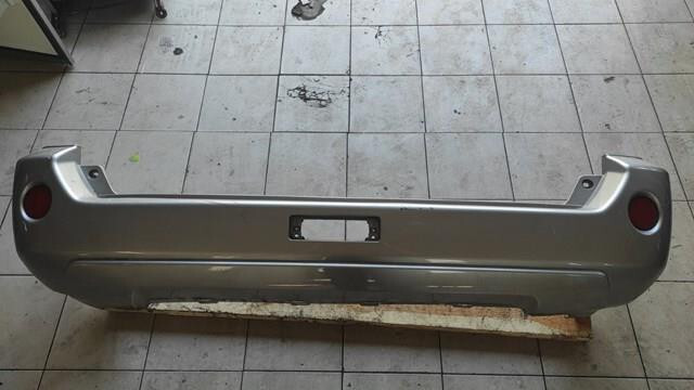 Бампер задній Nissan X-Trail T30  2004 2.0 Дизель 