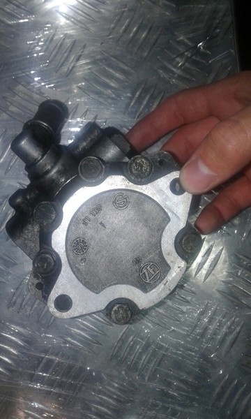 Насос ГУР Volkswagen T4 (Transporter) 1999 р.  1.9 л дизель Хмельницький