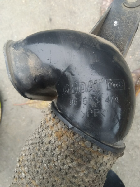 Повітряний резонатор 96553474   Chevrolet Lacetti