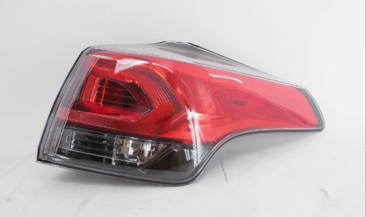 Правый задний фонарь Toyota RAV4  2017 2.4 Бензин Киев