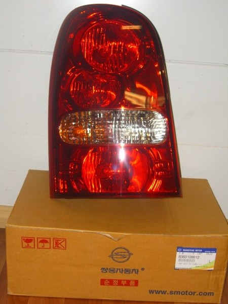 Ліхтар задній лівий SSangYong Rexton 2009 р.  2.2 л дизель Дніпро