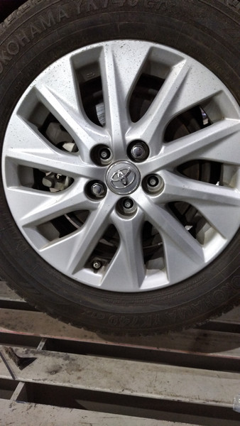 Диск литий Toyota Prius Plug in 2013 хетчбек 1.8 Гибрид 