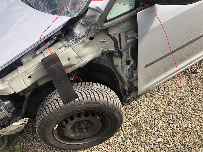 Четверть кузова передняя левая Volkswagen Touran  2007 универсал 1.6 Бензин Ивано-Франковск