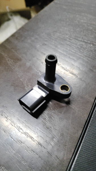 MAP sensor Mazda CX-5  2014 2.2 Дизель Черновцы