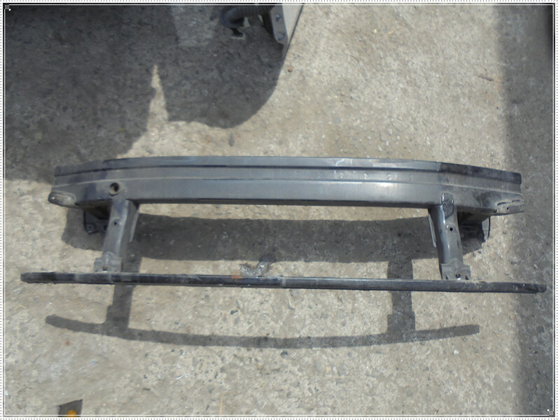 Підсилювач бампера переднього Hyundai Sonata LPI 2016 2.0 Бензин 