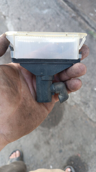 Плафон освещения задна Nissan Micra K12  2007 хетчбек 1.4 Дизель 