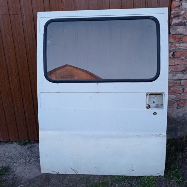 Двери боковые Peugeot Boxer  1999 2.5 Дизель Славянск