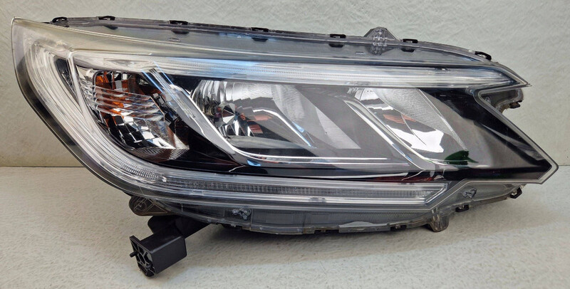 Фара правая не ксенон Honda CR-V 4  2015 2.4 Бензин Киев