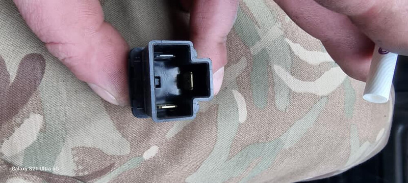 Реле повороту Nissan Navara  2004 2.5 Дизель Одеса