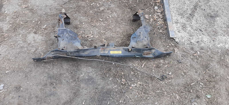 Передняя панель Mazda Xedos 9  2001 2.5 Бензин Киев