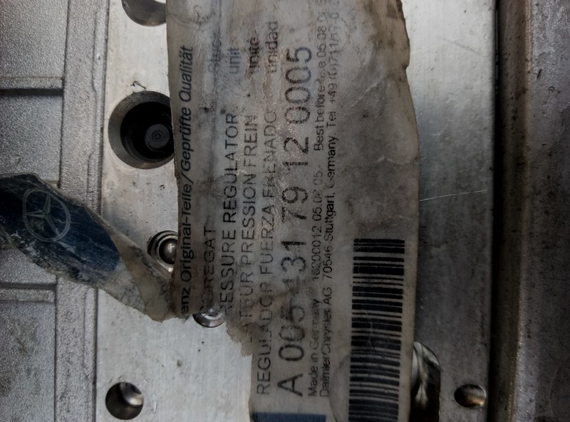 Блок ABS A00543179120005   Mercedes E-Class