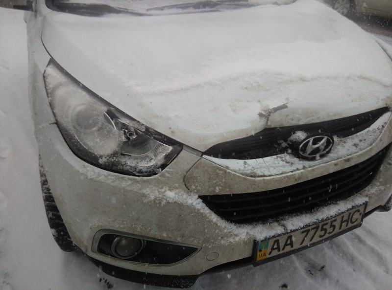 Хром накладка решетки радиатора Hyundai ix35  2010 2.0 Бензин Киев