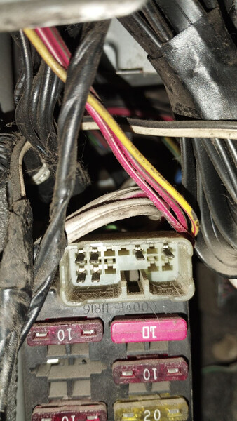 Перехідник obd Hyundai H200  1999 2.5 Дизель 