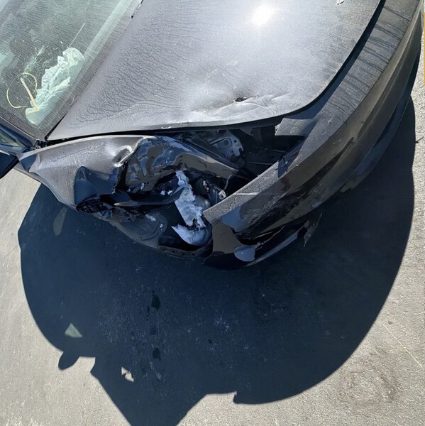 Крило переднє праве Tesla Model 3 2024 р.  2.0 л электро Тернопіль