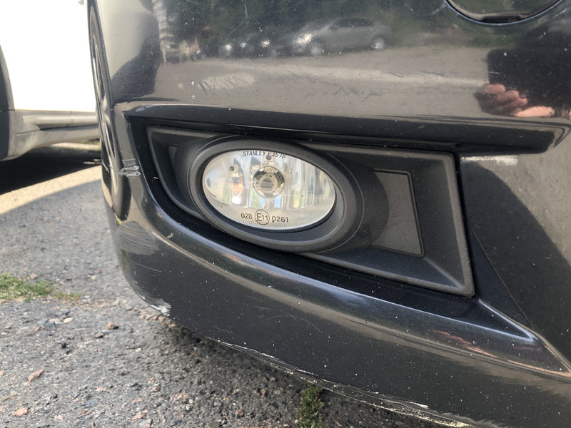 Противотуманная фара левая Mazda 3 BK  2006 1.6 Бензин Киев