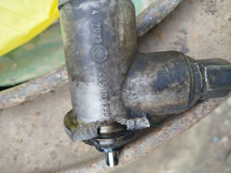 Бензонасос Mercedes-Benz Sprinter  1993 універсал 2.9 Дизель 