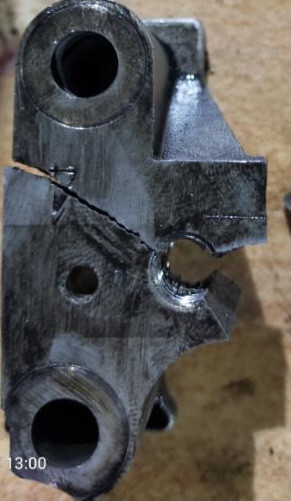 Бугель распредвала Kia Pregio 2005 г.  2.5 л дизель