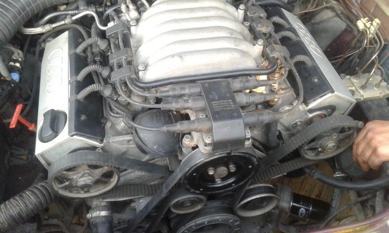 Кожух ГРМ Audi 100 А6 1994 р.  2.8 л бензин Одеса