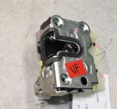 Замок двери пер левой Renault Duster  2014 универсал 1.5 Дизель Кременчуг