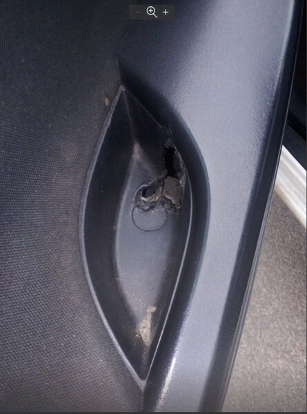 Пепельница водительской двери Toyota Corolla E150  2011 1.6 Бензин Киев