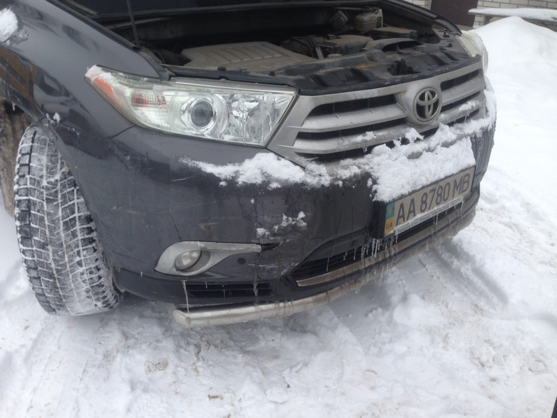Бампер передний 52119-48962   Toyota Highlander